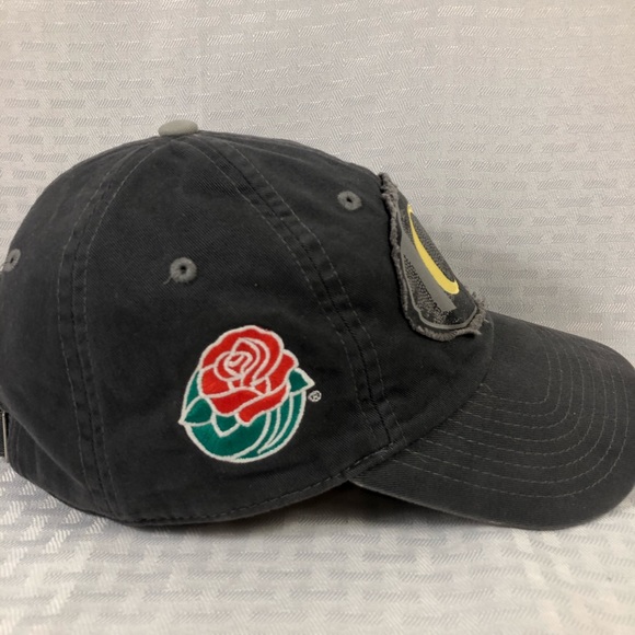 Nike Distressed Look Oregon Rose Bowl Buckle Hat - Picture 4 of 8